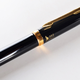 凯格露 B352 签字笔/宝珠笔 0.5mm 黑色