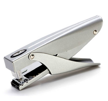 得力(deli)0346 12号全金属手握式订书机 颜色随机 得力(deli)0346 12号全金属手握式订书机 颜色随机 得力(deli)0346 12号全金属手握式订书机 颜色随机 得力(deli)0346 12号全金属手握式订书机