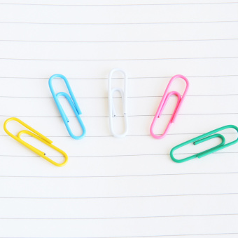 得力（deli）0024 彩色回形针(多色混合装) 单盒装