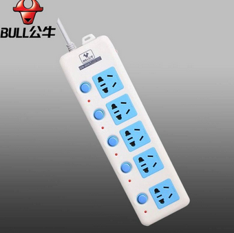 公牛(BULL)GN-309D 五孔独立开关大功率电源插座 3米