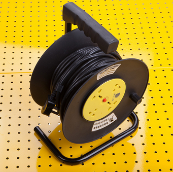 得力(deli)DL8820G 高档移动电缆绕线盘插座 20米