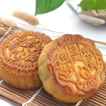 [美心月饼]美心双黄豆沙月饼礼盒740g